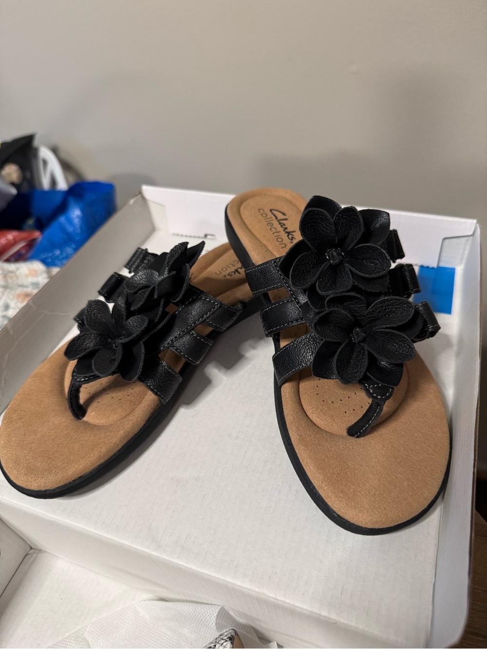 Clark Black Floral Leather Thong Sandals